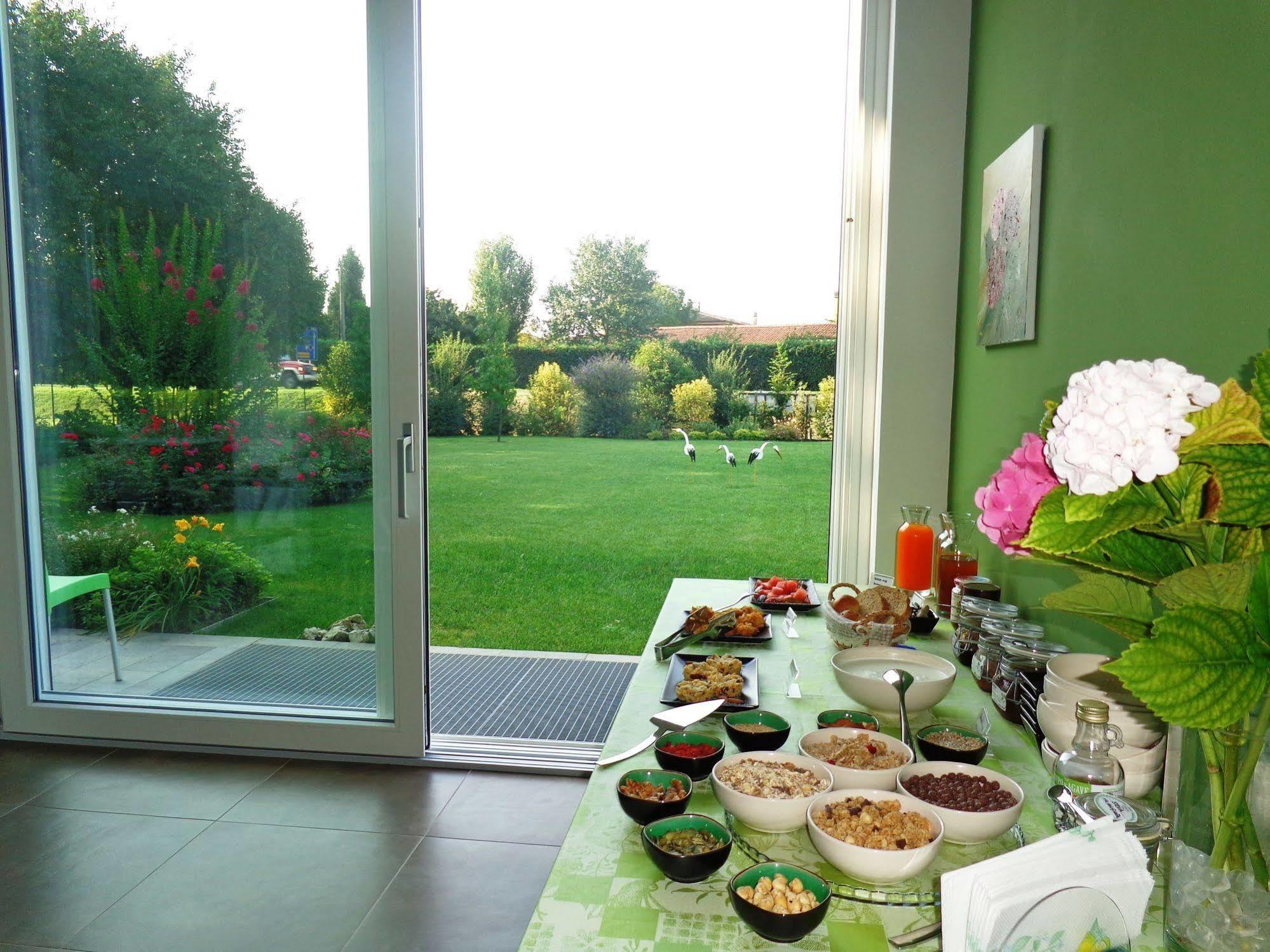 Anima Mundi Bed & Breakfast Curtatone Bagian luar foto